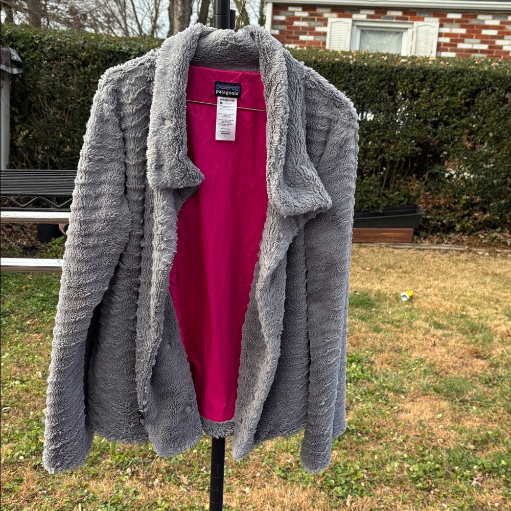 Patagonia Gray Teddy Jacket with Pink Lining size L womens - Picture 12 of 12